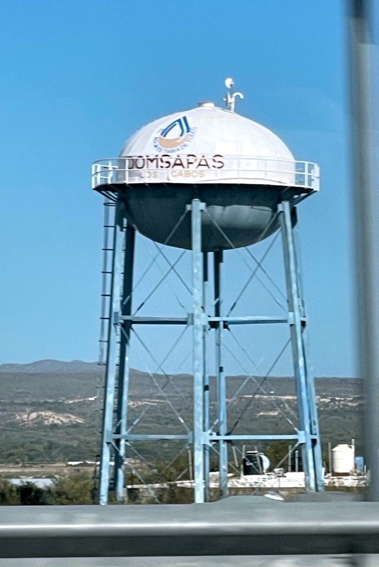 Las Veredas Tower